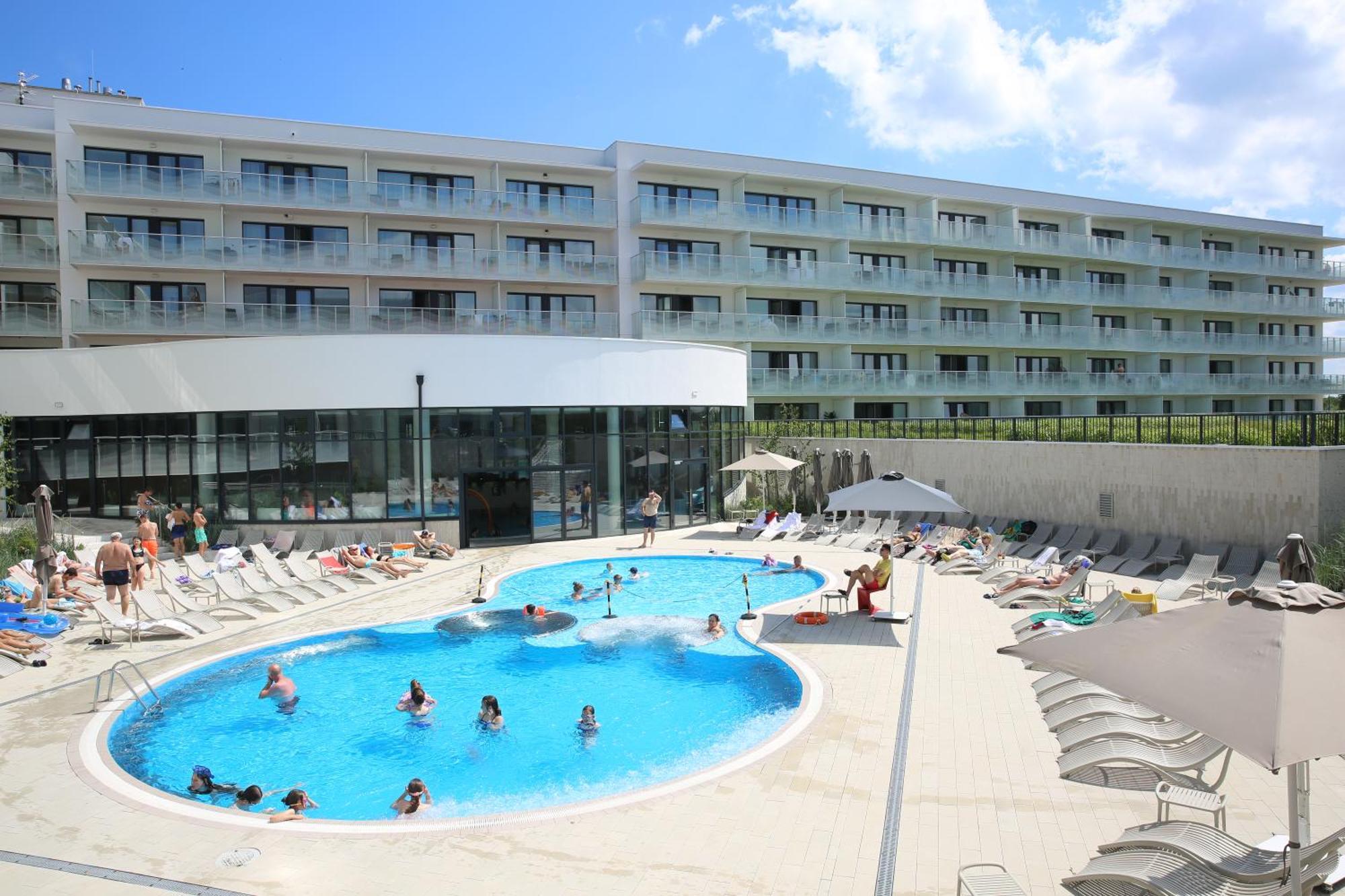 Apartament Lux Tukan B003, Polanki Aqua - Holiday City Колобжег Экстерьер фото